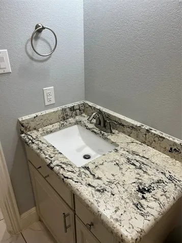 337 Lucille Street Irving TX 75060