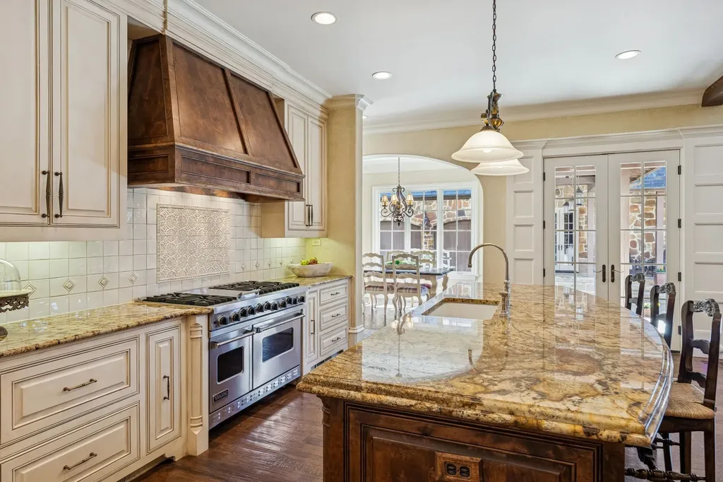 4305 Arcady Avenue Highland Park TX 75205