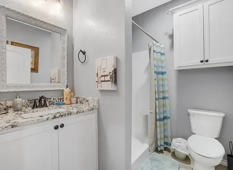 523 Mitchell Ryan Wake Village TX 75501