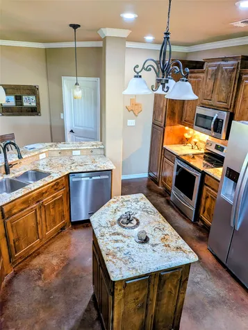 13656 County Road 238 Clyde TX 79510