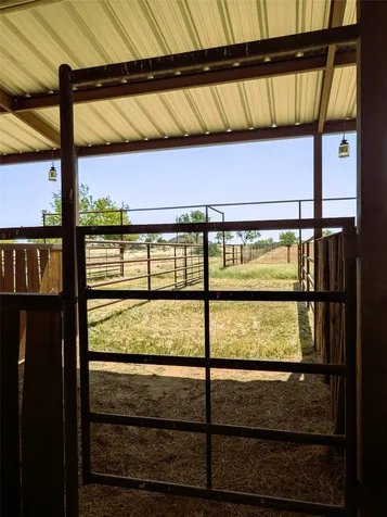 13656 County Road 238 Clyde TX 79510
