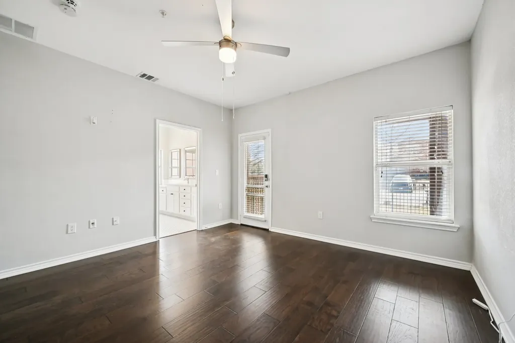 1049 Colonial Drive Coppell TX 75019