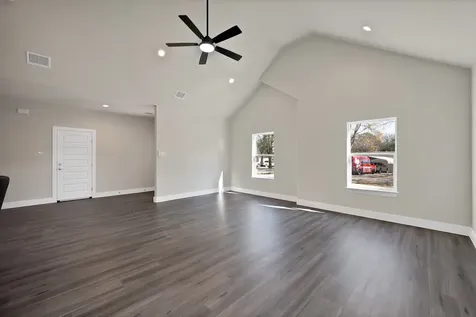 200 Harris Harbor Road East Tawakoni TX 75472