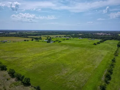 6482 County Road 4700 Commerce TX 75428