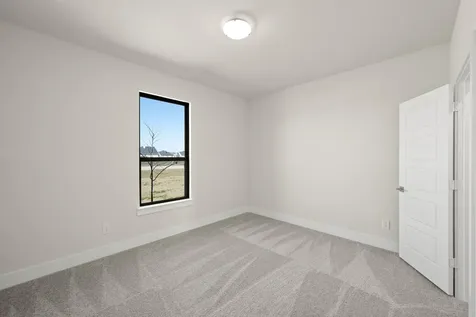 2320 Oak Knoll Drive Palmer TX 75152