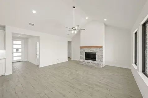 2320 Oak Knoll Drive Palmer TX 75152