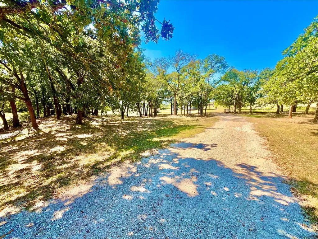 1340 N Us Highway 281 Hamilton TX 76531