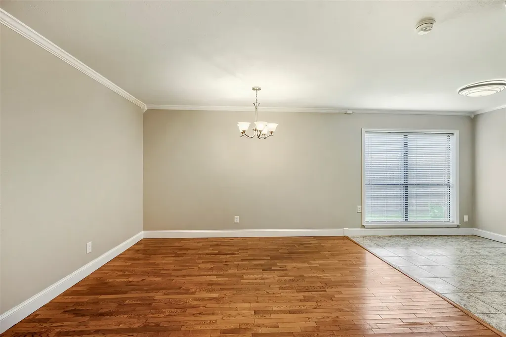 8631 Charing Cross Lane Dallas TX 75238