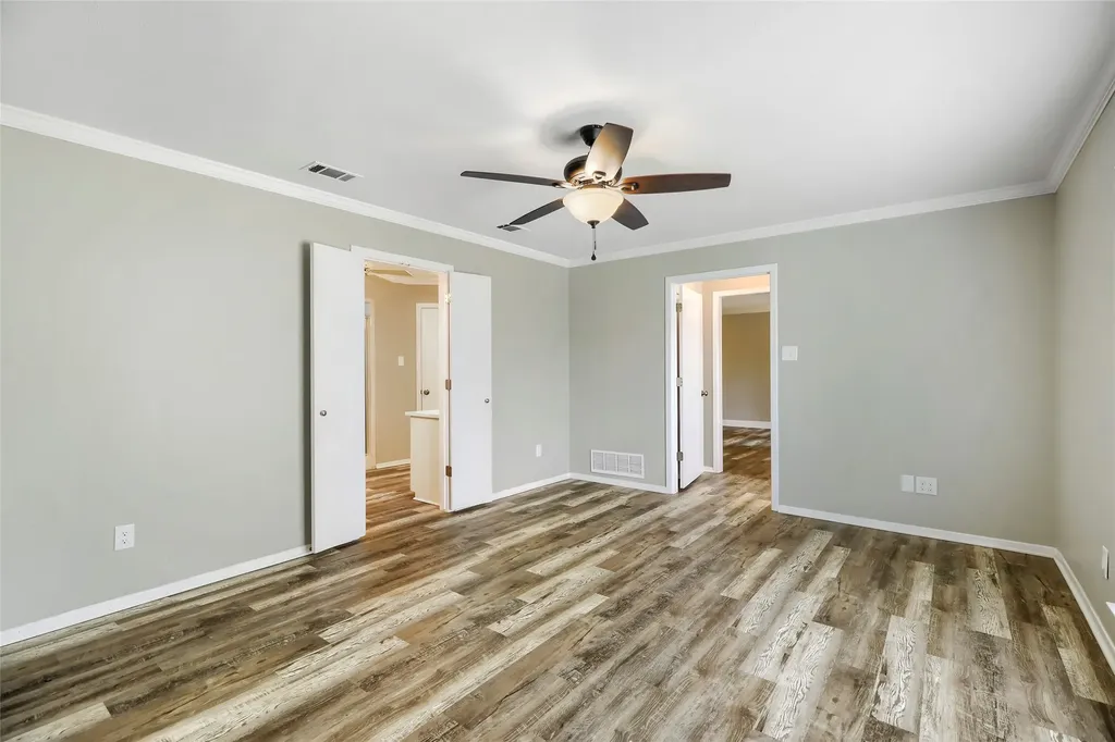 8631 Charing Cross Lane Dallas TX 75238