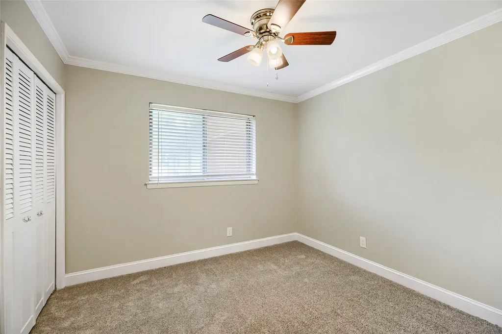 8631 Charing Cross Lane Dallas TX 75238
