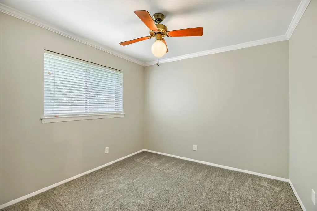 8631 Charing Cross Lane Dallas TX 75238