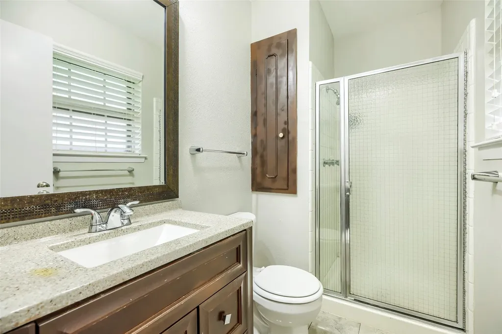 8631 Charing Cross Lane Dallas TX 75238
