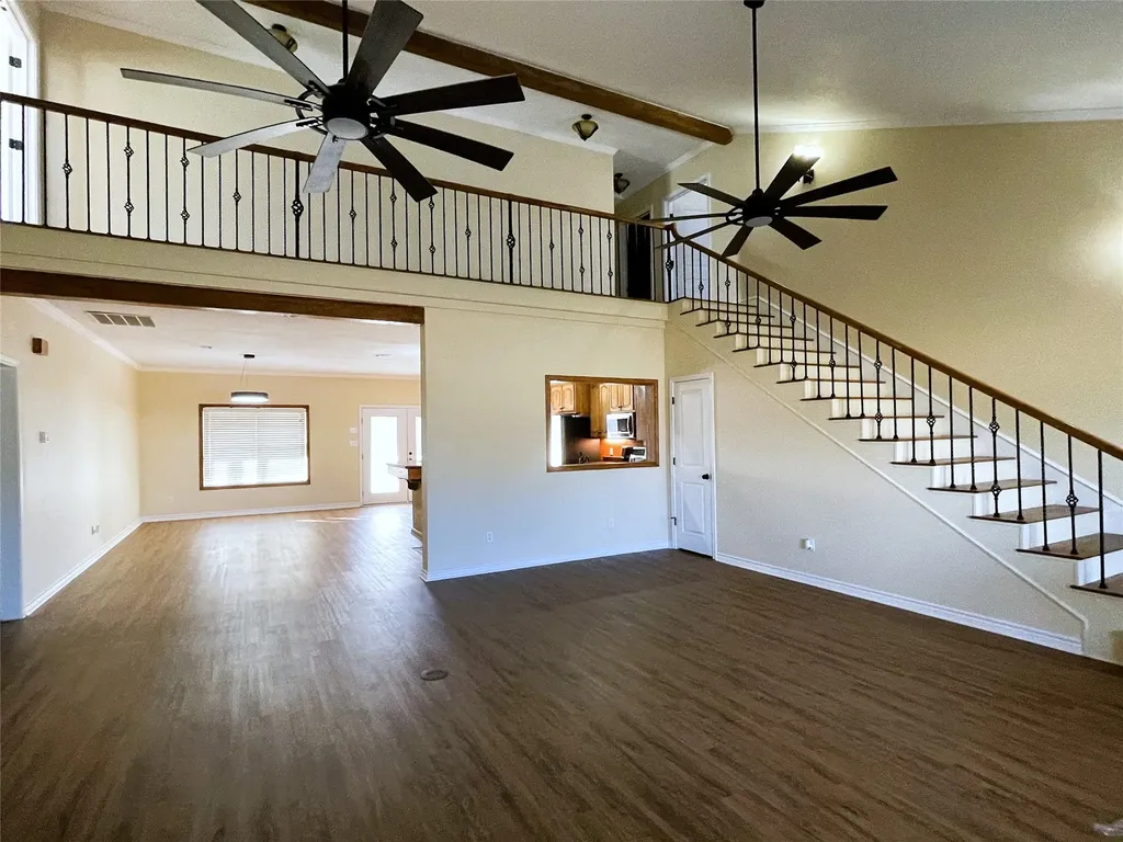 107 S Highway 14 Wortham TX 76693