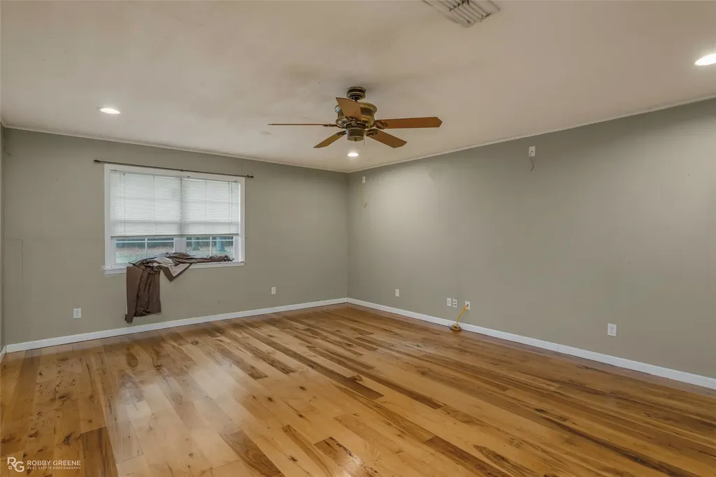 158 Edwards Road Doyline LA 71023
