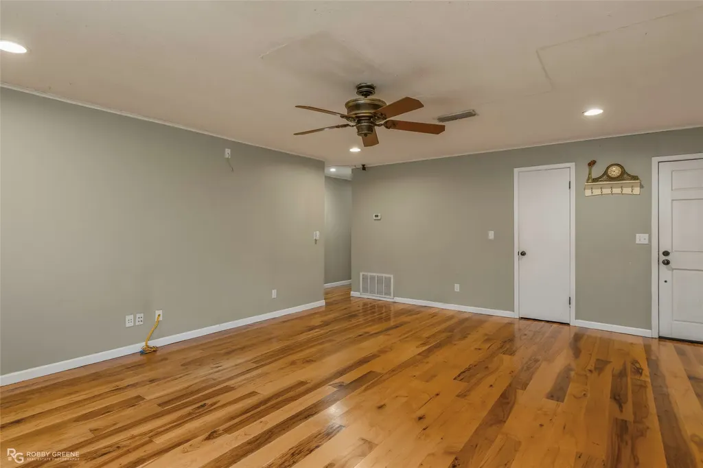158 Edwards Road Doyline LA 71023