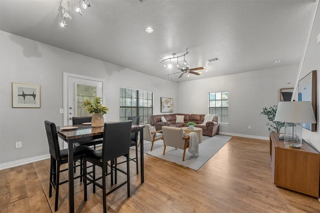 2410 S 2nd Street Waco TX 76706