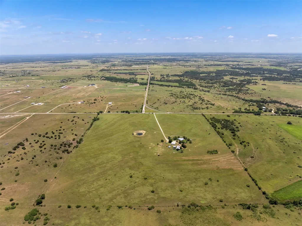 104 County Road 213 Bertram TX 78605