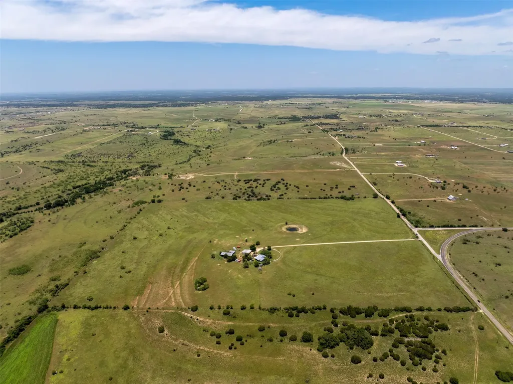 104 County Road 213 Bertram TX 78605