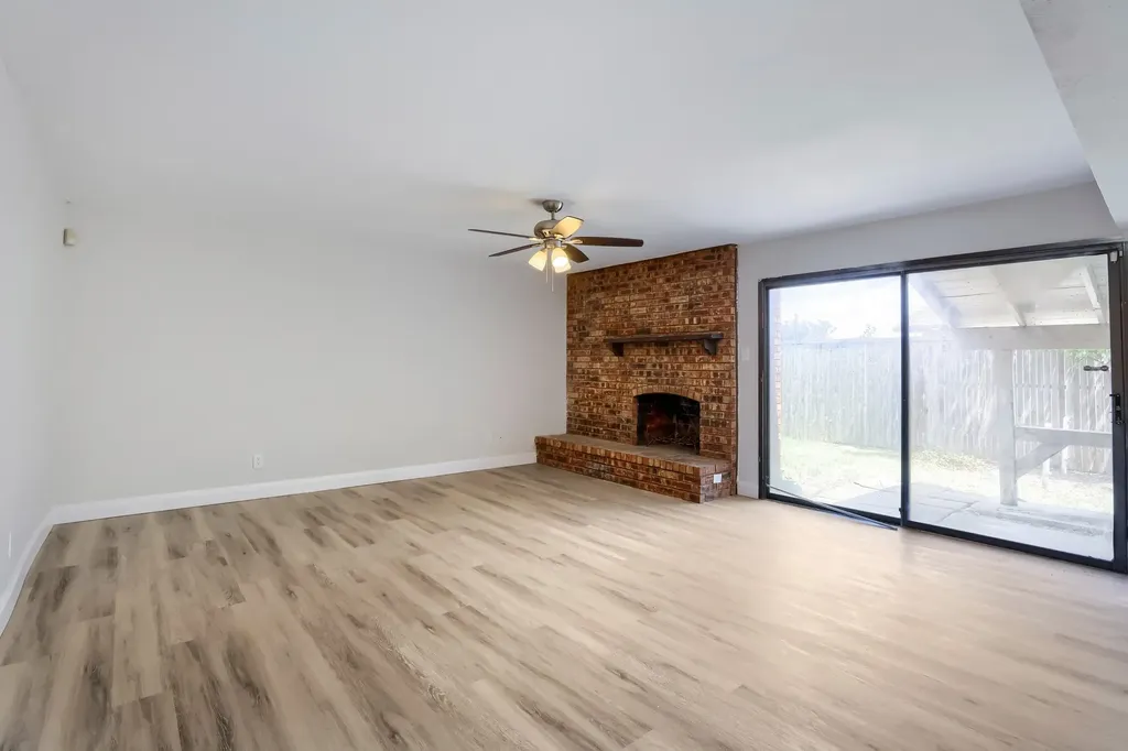 815 Fleming Trail Richardson TX 75081