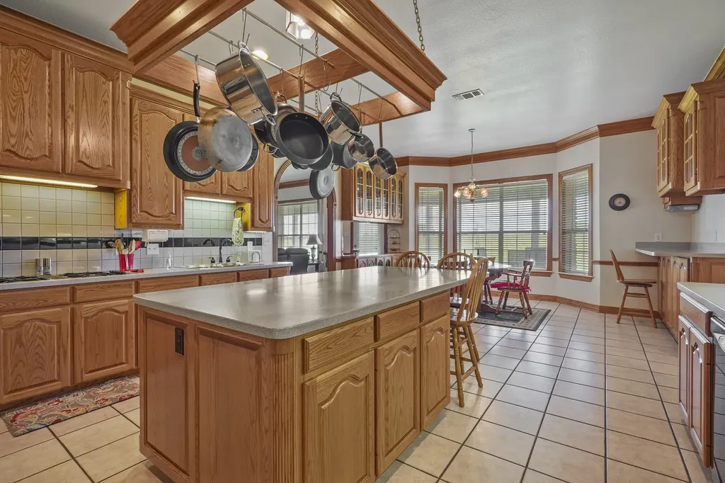 500 Fm 1198 Muenster TX 76252