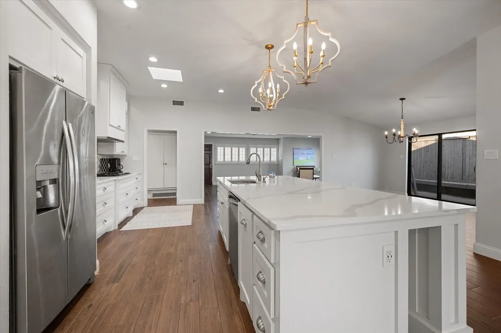 611 Westview Avenue Fort Worth TX 76107