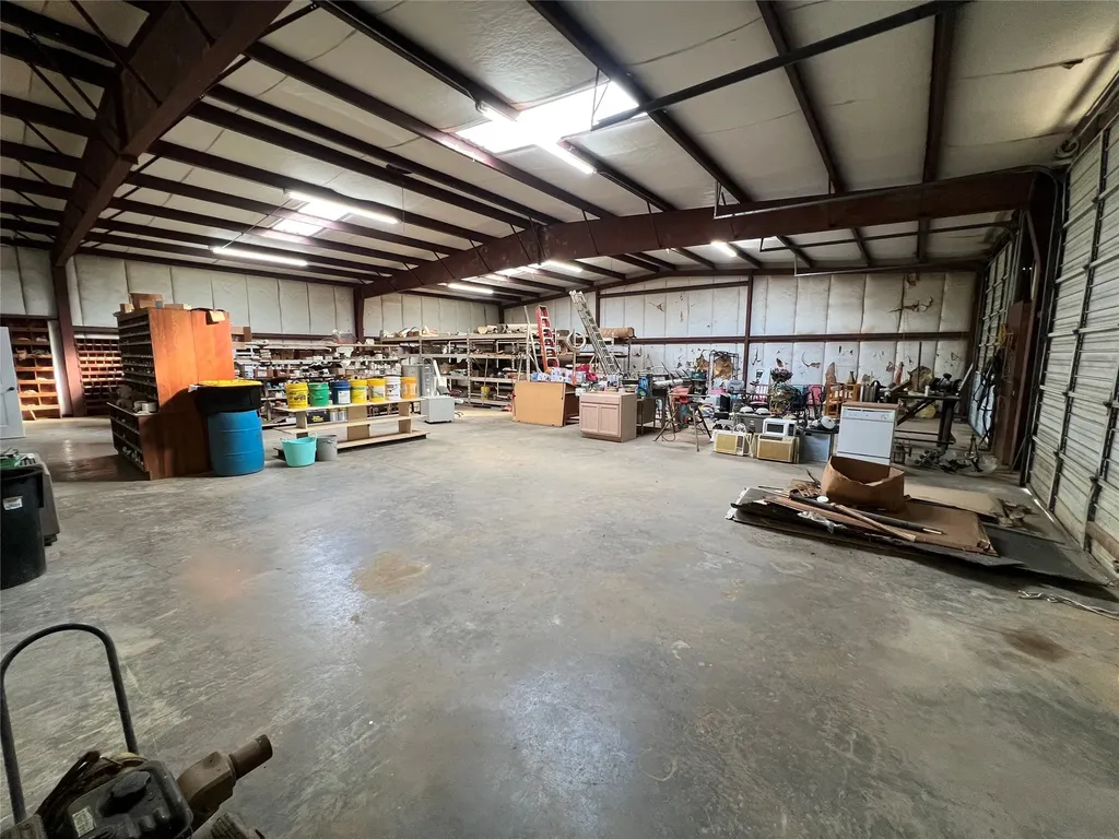 83 Fm 250 S Hughes Springs TX 75656