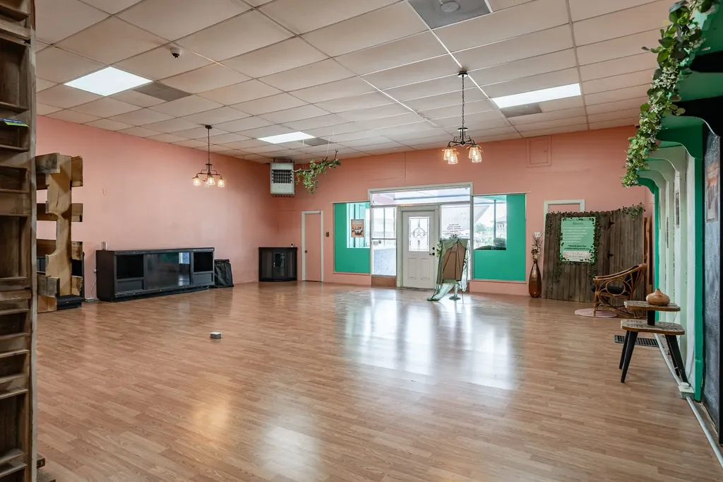 404 N 1st Street Haskell TX 79521