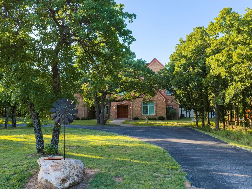 6831 State Highway 175 Montague TX 76251