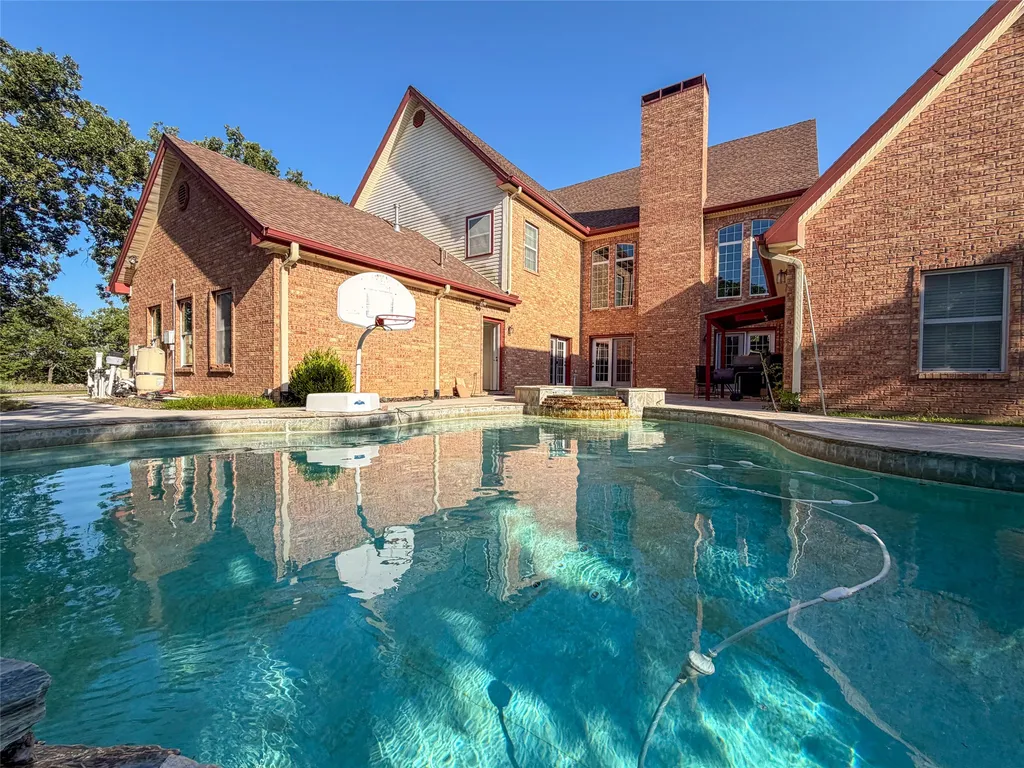 6831 State Highway 175 Montague TX 76251
