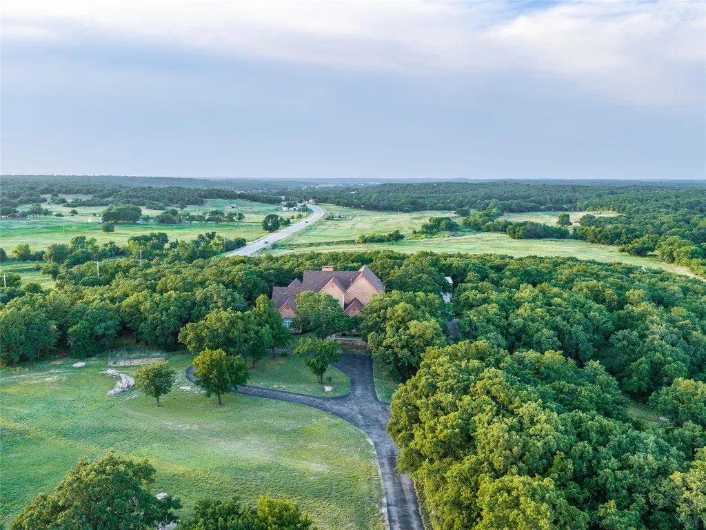 6831 State Highway 175 Montague TX 76251