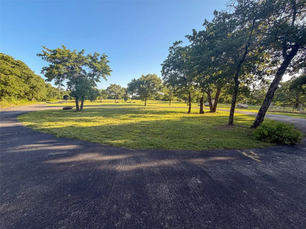 6831 State Highway 175 Montague TX 76251