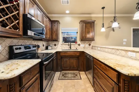 7401 Hilltop Drive Fort Worth TX 76108