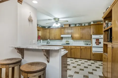 1204 E Cheyenne Canadian TX 79014