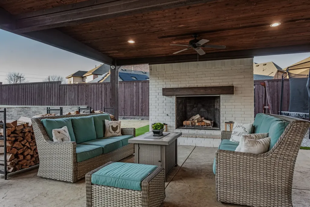 601 S Jupiter Road Allen TX 75002