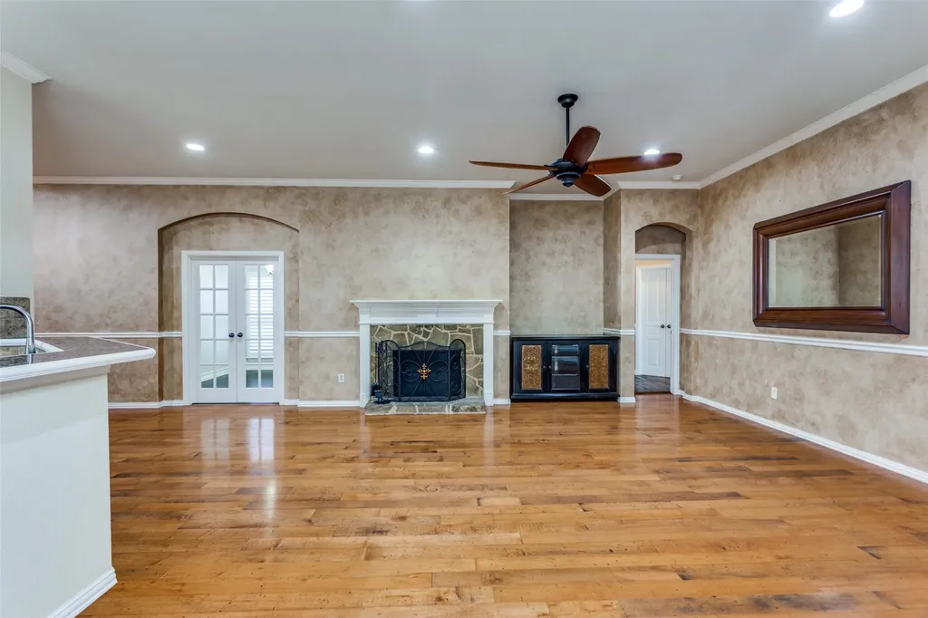 8312 Teja Trail Benbrook TX 76126