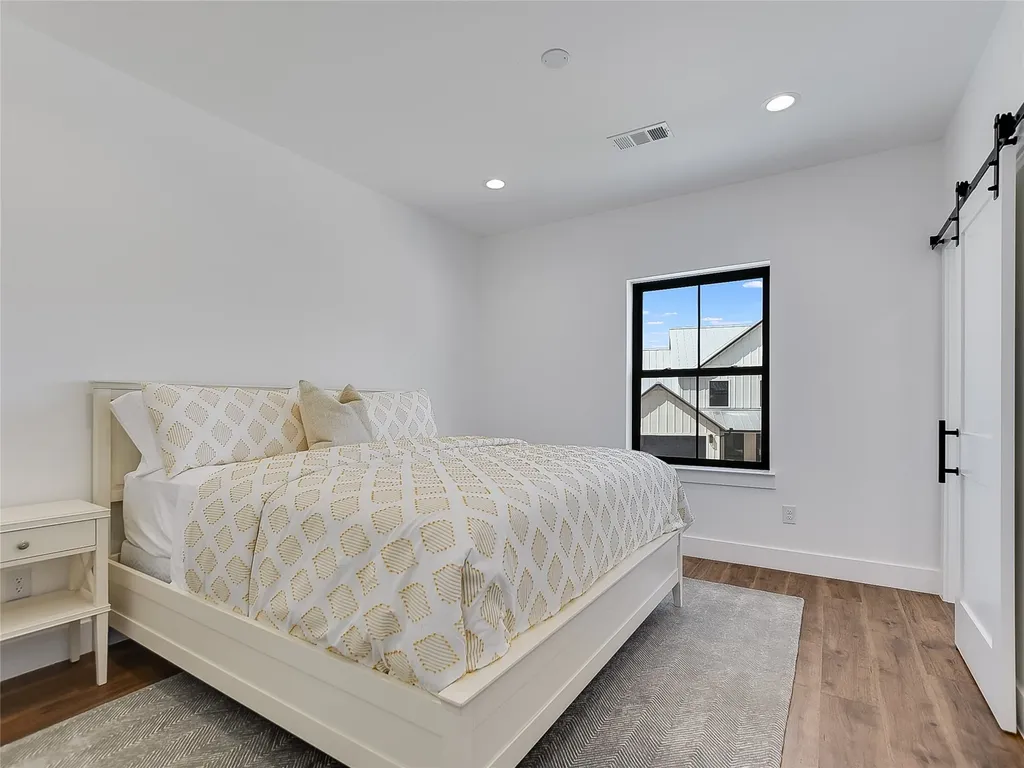 2411 Cherry Lane Kingsland TX 78639