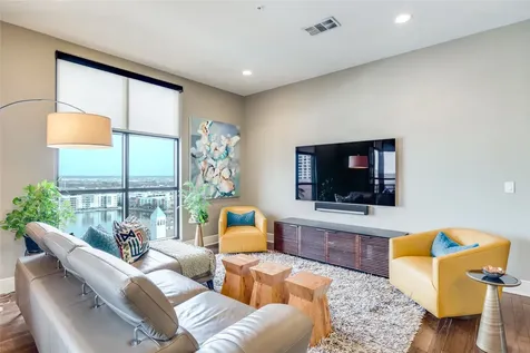 330 Las Colinas Boulevard E Irving TX 75039