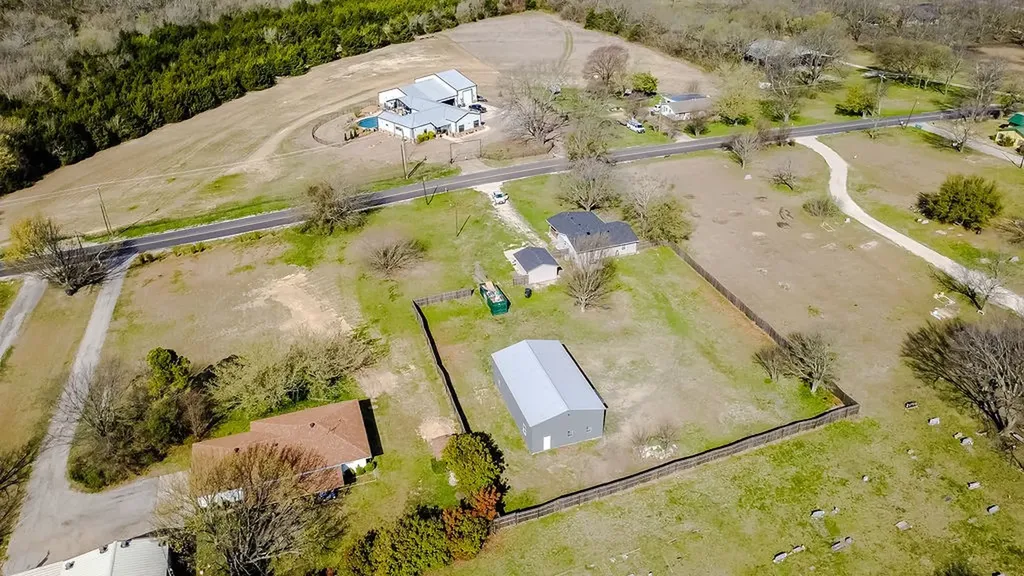 2225 S Bridgefarmer Road Lowry Crossing TX 75069