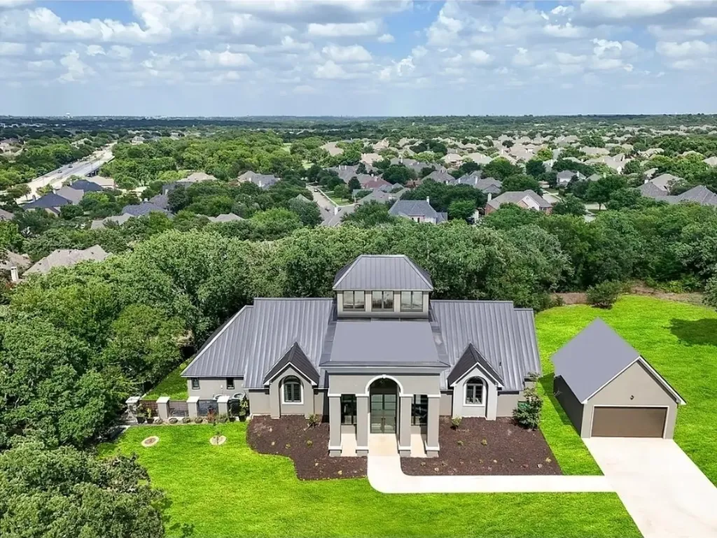 Keller TX, 9204 Indian Knoll Trail