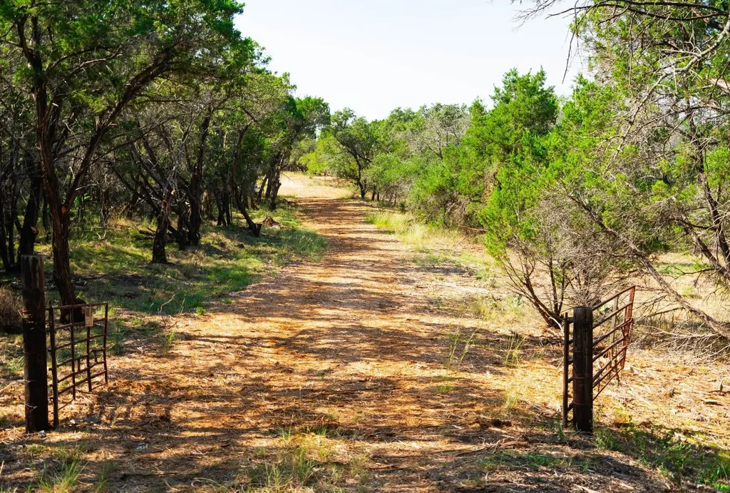 0 Old Ferry Road Spicewood TX 78669