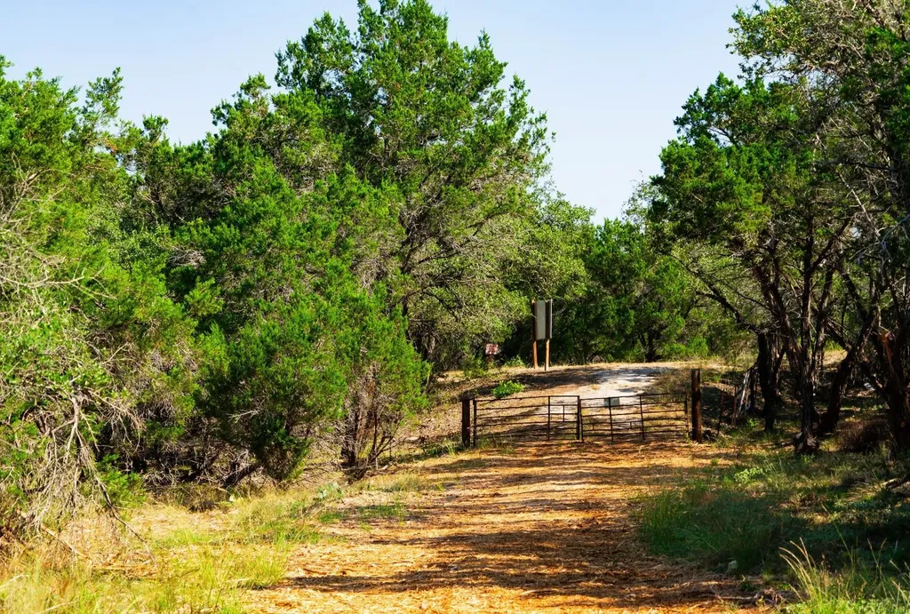 0 Old Ferry Road Spicewood TX 78669