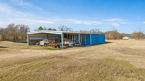 4060 Cr 36220 Sumner TX 75486