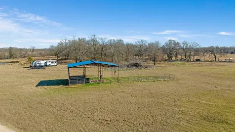 4060 Cr 36220 Sumner TX 75486