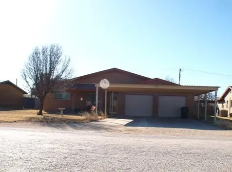 1016 Bois D Arc Street Roscoe TX 79545