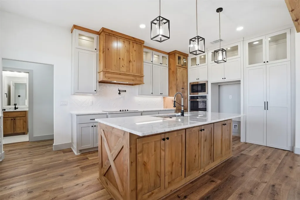 1081 Paradise Parkway Poolville TX 76487