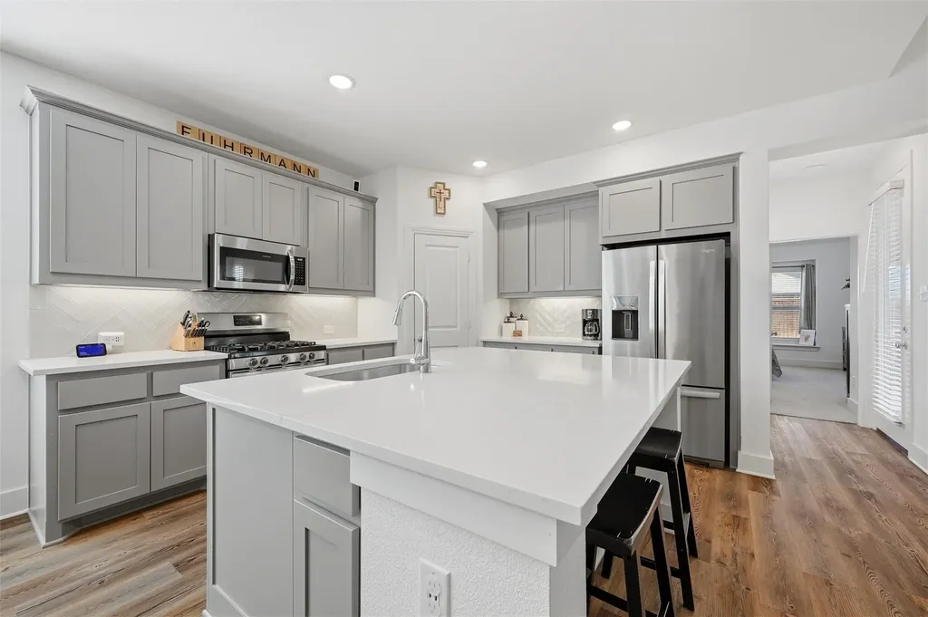 3808 Sky Drive Sherman TX 75090