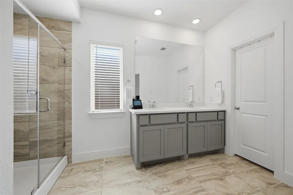 3808 Sky Drive Sherman TX 75090