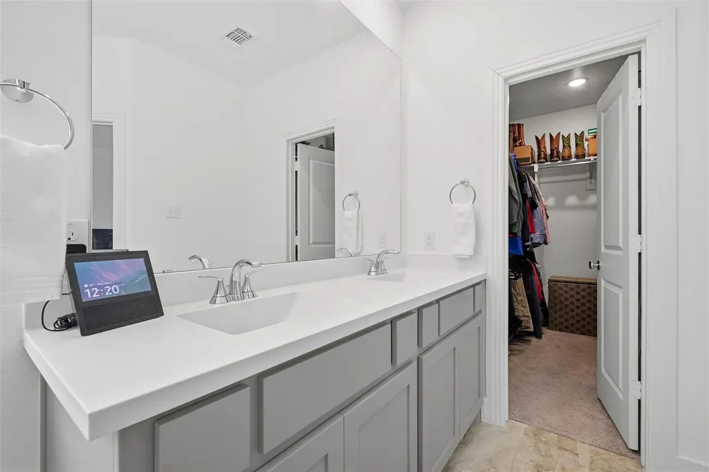 3808 Sky Drive Sherman TX 75090