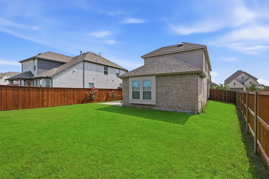3808 Sky Drive Sherman TX 75090