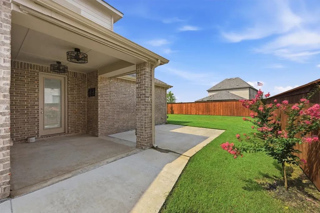 3808 Sky Drive Sherman TX 75090